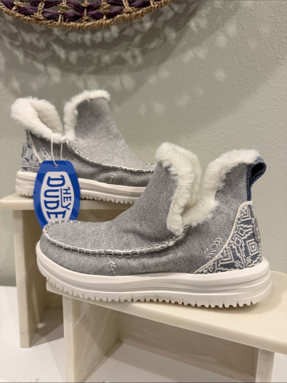Hey Dude Camden Brushed Cozy 42030-030 Boot Womens 8 Gray Faux Fur Lined KHD1352